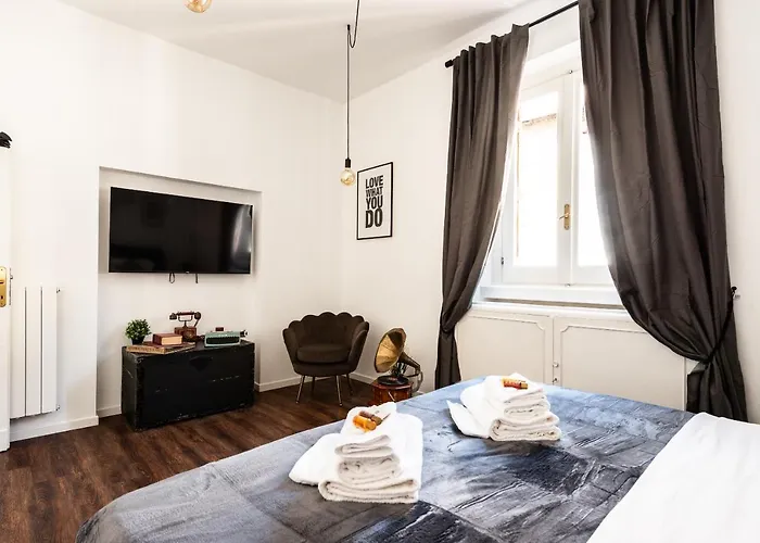 Piacentino Homes Corso * Róma